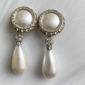 oversized vintage rumway clip on earrings faux pearls and rhinestones knockers